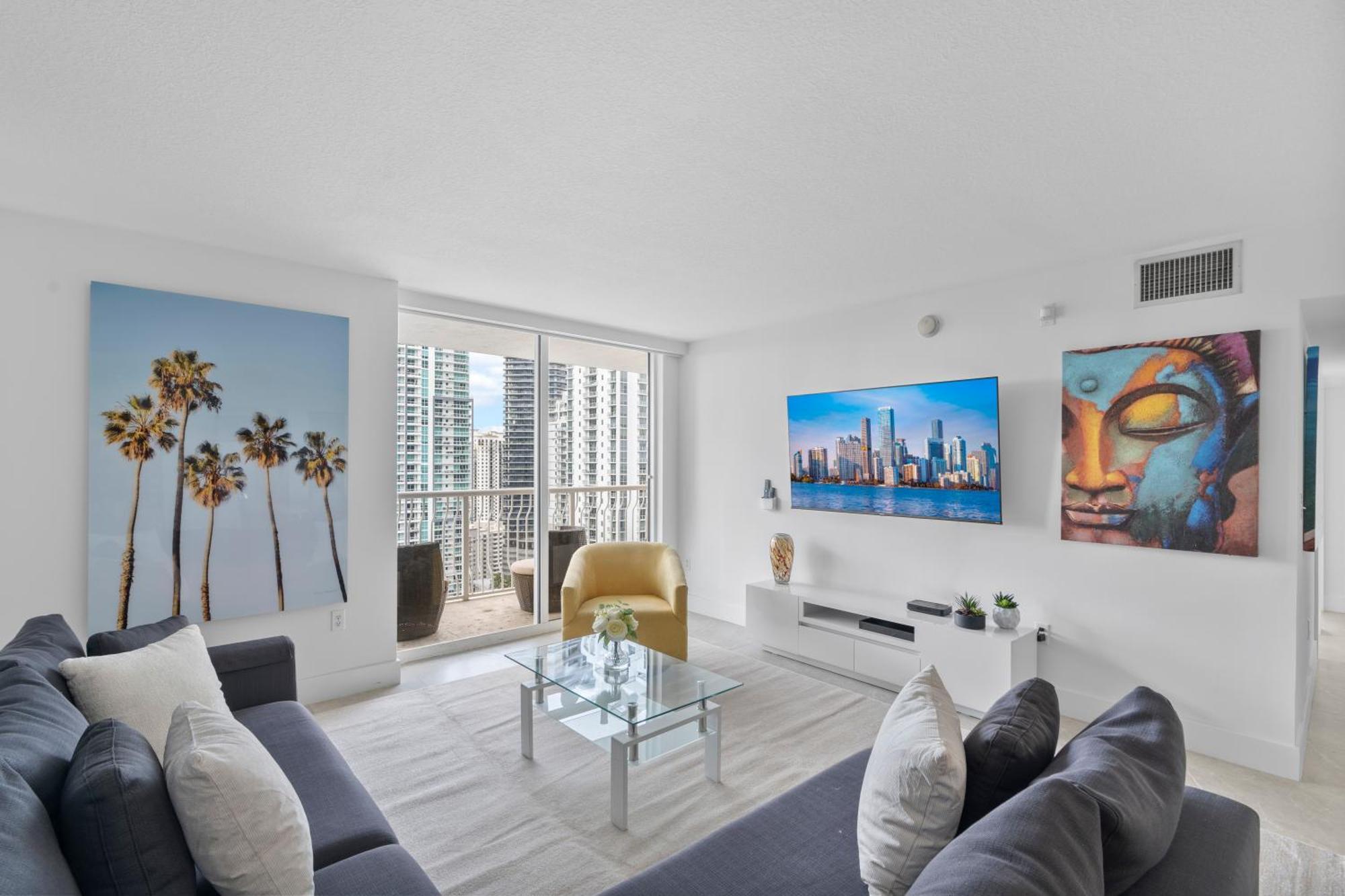 Stunning 3bedroom 34th Floor Brickell Free Parking Miami